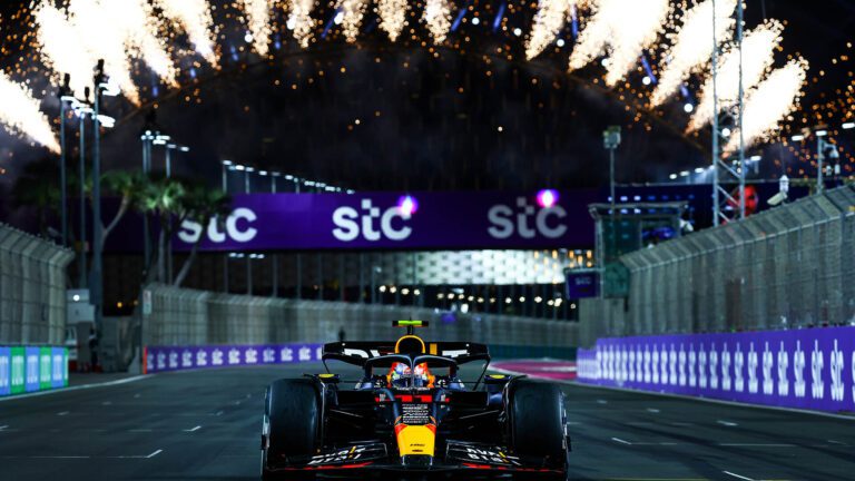 Kolejny dublet Red Bulla, Alonso jednak z podium, pokaz słabości sędziów – GP Arabii Saudyjskiej za nami